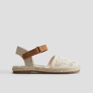 H&M CROCHET-LOOK SANDALS