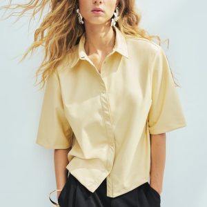 H&M Short-Sleeved Coated Shirt