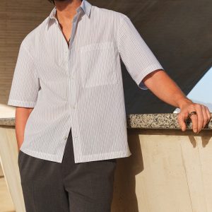 H&M Regular-Fit Short-Sleeved Shirt