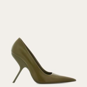 Ferragamo Eva pump