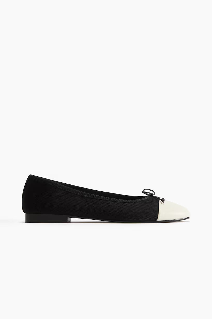 Black / Cream White