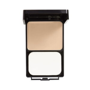 COVERGIRL Outlast Extreme Wear 3-in-1 Foundation, Oil & Fragrance Free, Hypoallergenic